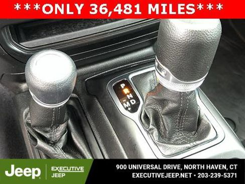 Certified 2022 Jeep Gladiator Willys image 19