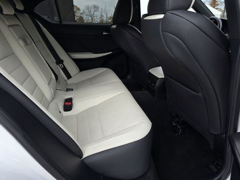 Used 2022 Lexus IS 350 F Sport image 31