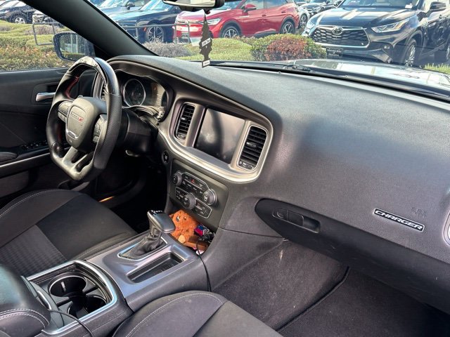 Used 2019 Dodge Charger Scat Pack RWD image 18