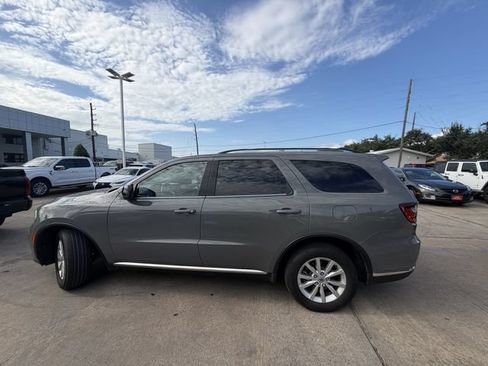 Used 2023 Dodge Durango SXT RWD image 8