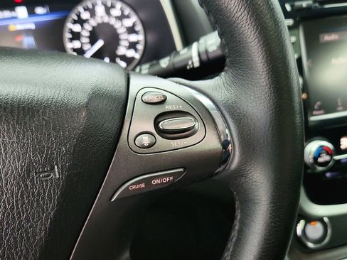 Used 2019 Nissan Murano Platinum w/ Cargo Package image 25