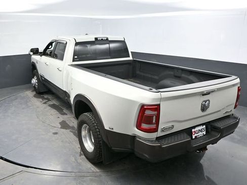 Used 2020 RAM 3500 Limited image 44