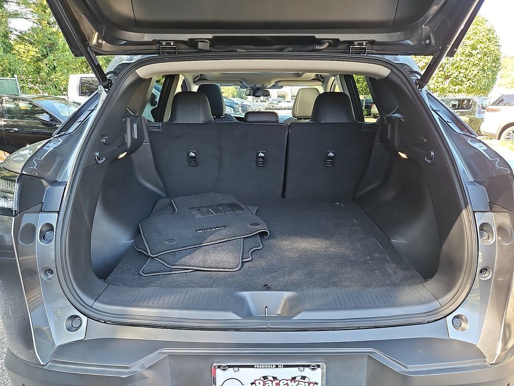 Certified 2025 Nissan Murano SL AWD/4WD image 31