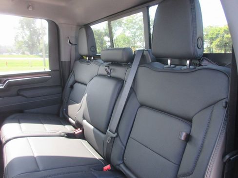 New 2026 GMC Sierra 2500 Denali w/ Denali Reserve Package image 15