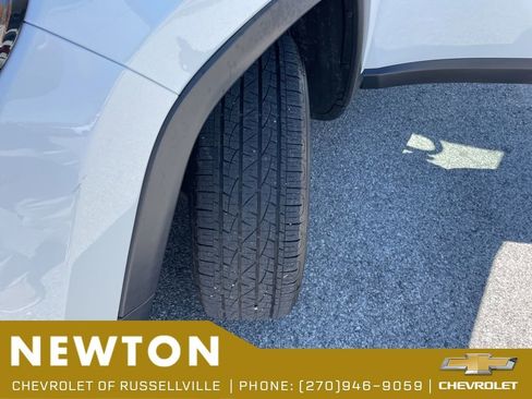 Used 2025 Jeep Compass Latitude AWD/4WD image 54