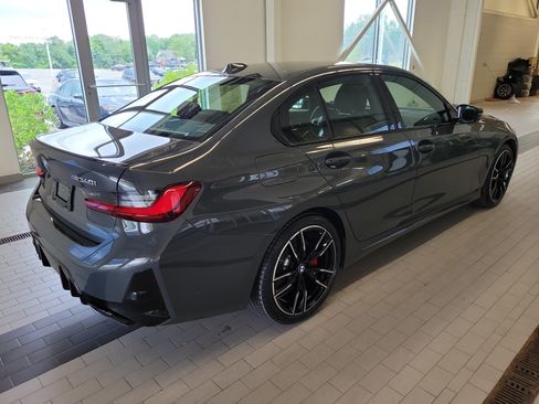 Used 2024 BMW M340i xDrive AWD/4WD image 5