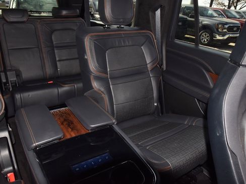 Used 2023 Lincoln Navigator L Black Label image 23