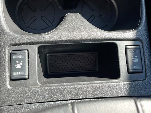 Used 2022 Nissan Rogue Sport SL image 21