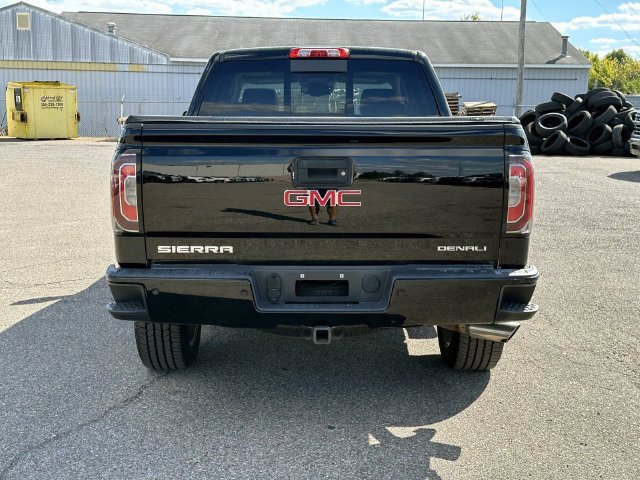Used 2017 GMC Sierra 1500 Denali AWD/4WD image 4