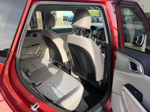 Used 2024 Kia Soul LX w/ Option Group 015 image 13