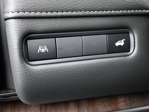 New 2025 Nissan Armada SL w/ Captain's Chari Seat Package image 13