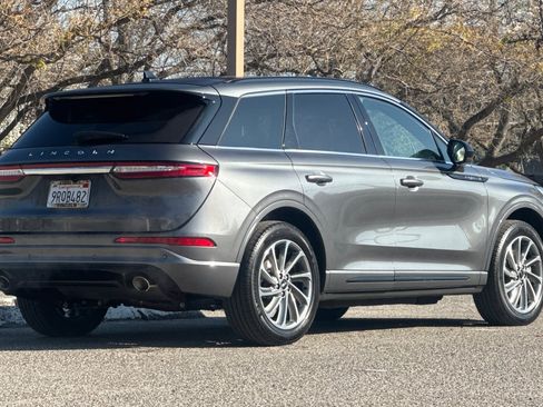 Certified 2025 Lincoln Corsair Grand Touring image 4