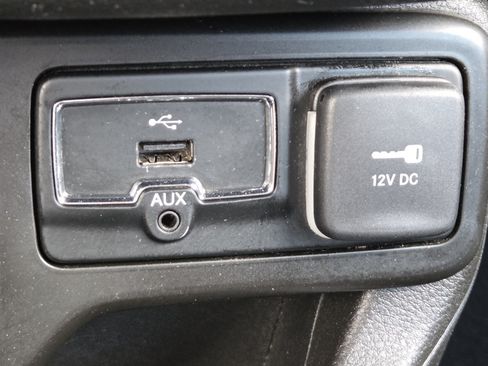 Used 2021 Jeep Renegade Sport AWD/4WD image 8
