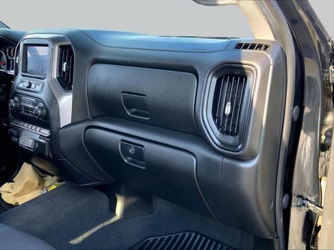 Used 2020 Chevrolet Silverado 2500 Custom w/ Custom Value Package AWD/4WD image 20