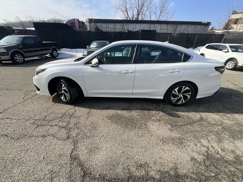 Used 2022 Subaru Legacy Premium image 5