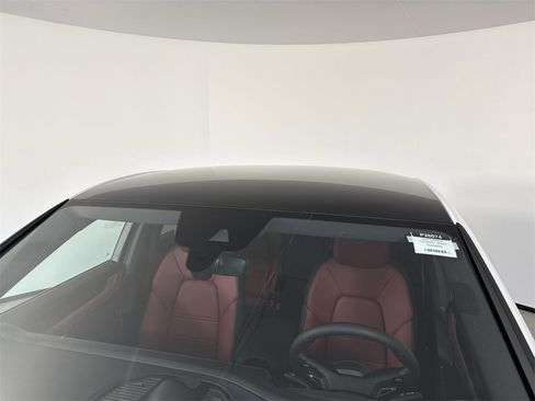 New 2026 Porsche Cayenne S image 17