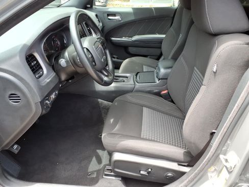 Used 2023 Dodge Charger SXT w/ Blacktop Package RWD image 15