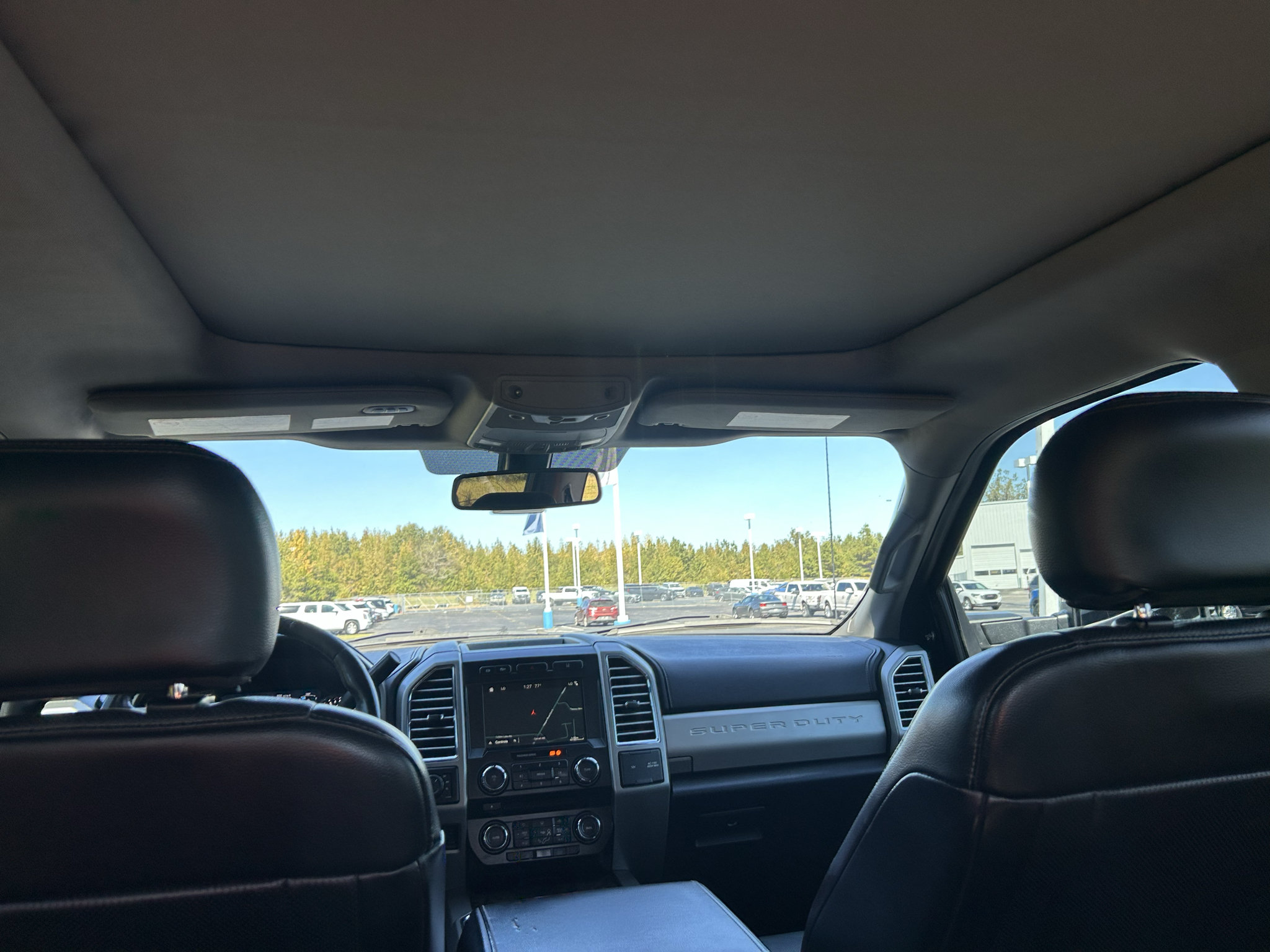 Used 2017 Ford F250 Lariat w/ Lariat Ultimate Package AWD/4WD image 12