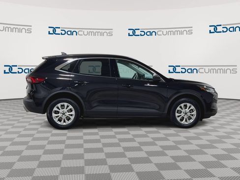 Used 2023 Ford Escape Active AWD/4WD image 9
