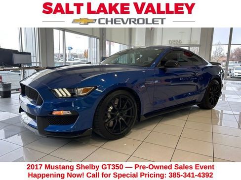 Used 2017 Ford Mustang Shelby GT350 image 1