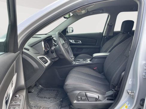 Used 2017 GMC Terrain SLE FWD image 5
