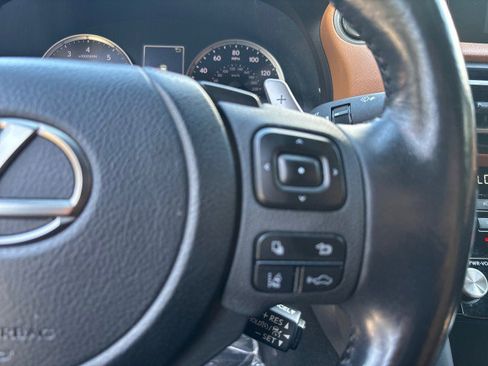 Used 2022 Lexus IS 300 image 16