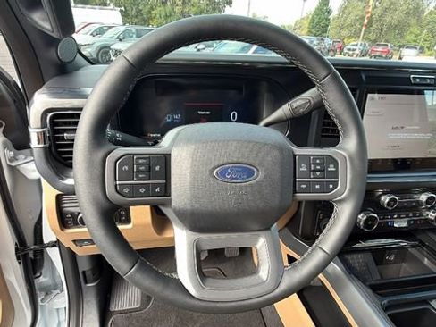 New 2026 Ford F250 Lariat image 27