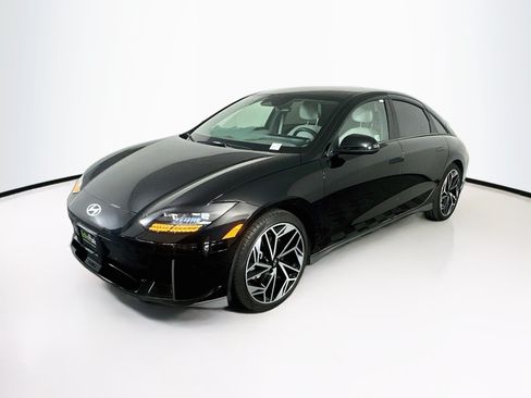 Used 2024 Hyundai Ioniq 6 SEL RWD image 3