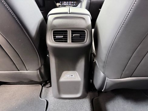 Used 2022 Buick Envision Preferred FWD image 23