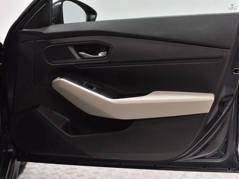 Used 2024 Honda Accord EX image 32