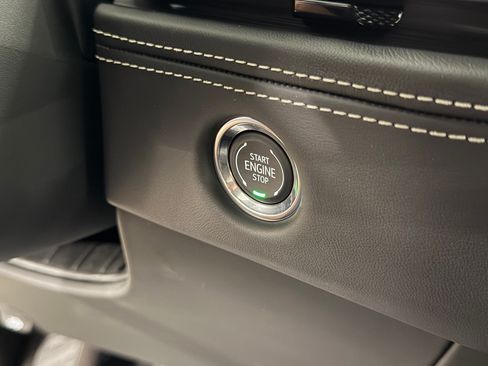 New 2026 Cadillac Escalade Platinum Sport AWD/4WD image 17