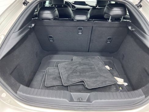 Used 2023 MAZDA MAZDA3 s image 9