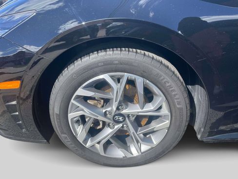 Used 2023 Hyundai Sonata SEL FWD image 8