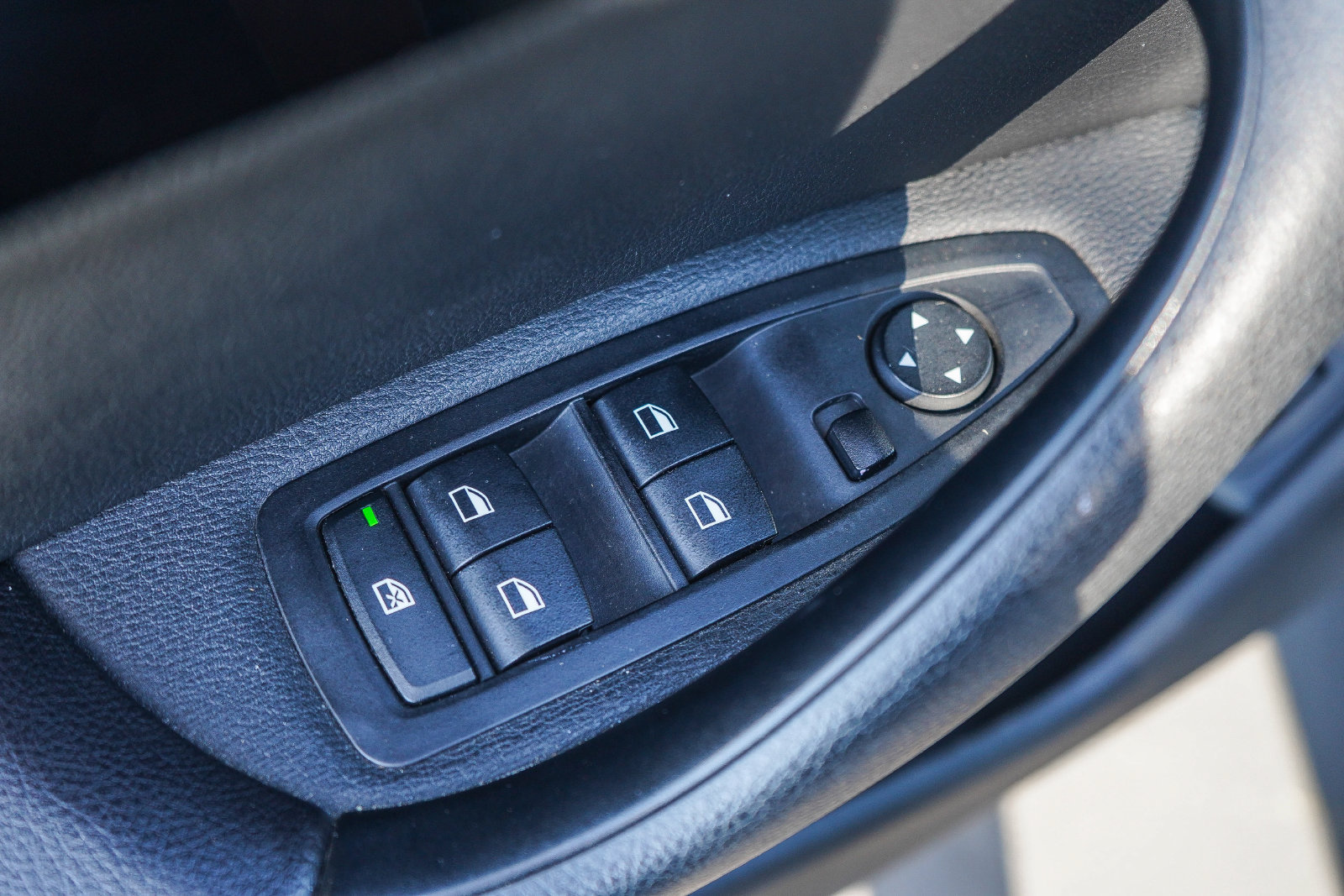 Used 2019 BMW X1 sDrive28i FWD image 22