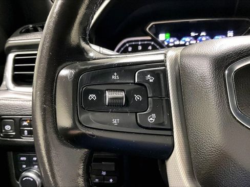 Used 2021 GMC Yukon Denali w/ Denali Premium Package AWD/4WD image 18
