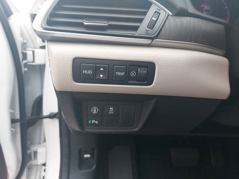 Used 2020 Honda Accord Touring image 26