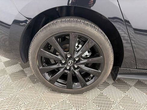 Used 2024 MAZDA MAZDA3 s FWD image 17