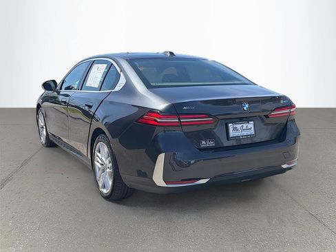 Used 2025 BMW 540i xDrive image 6