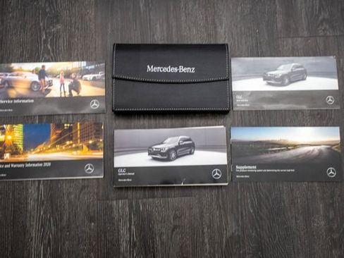 Used 2020 Mercedes-Benz GLC 300 4MATIC w/ Parking Assistance Package image 41