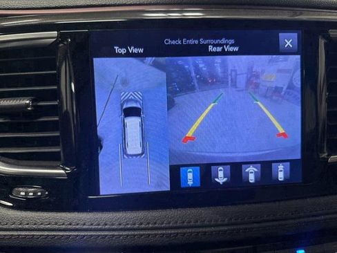 Certified 2017 Chrysler Pacifica Limited w/ Advanced Safetytec Group image 13