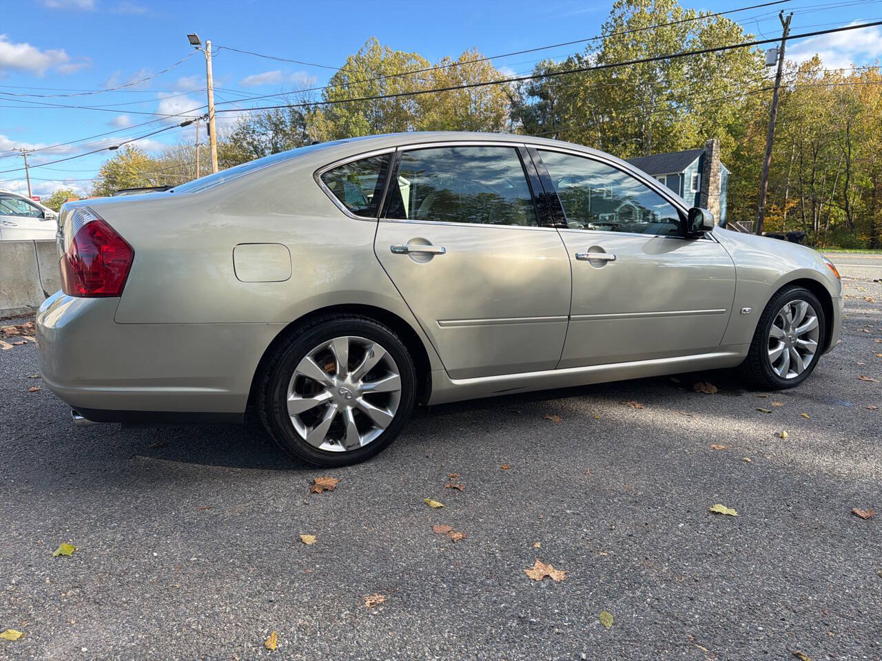 Used 2007 INFINITI M35 w/ Technology Pkg RWD image 11