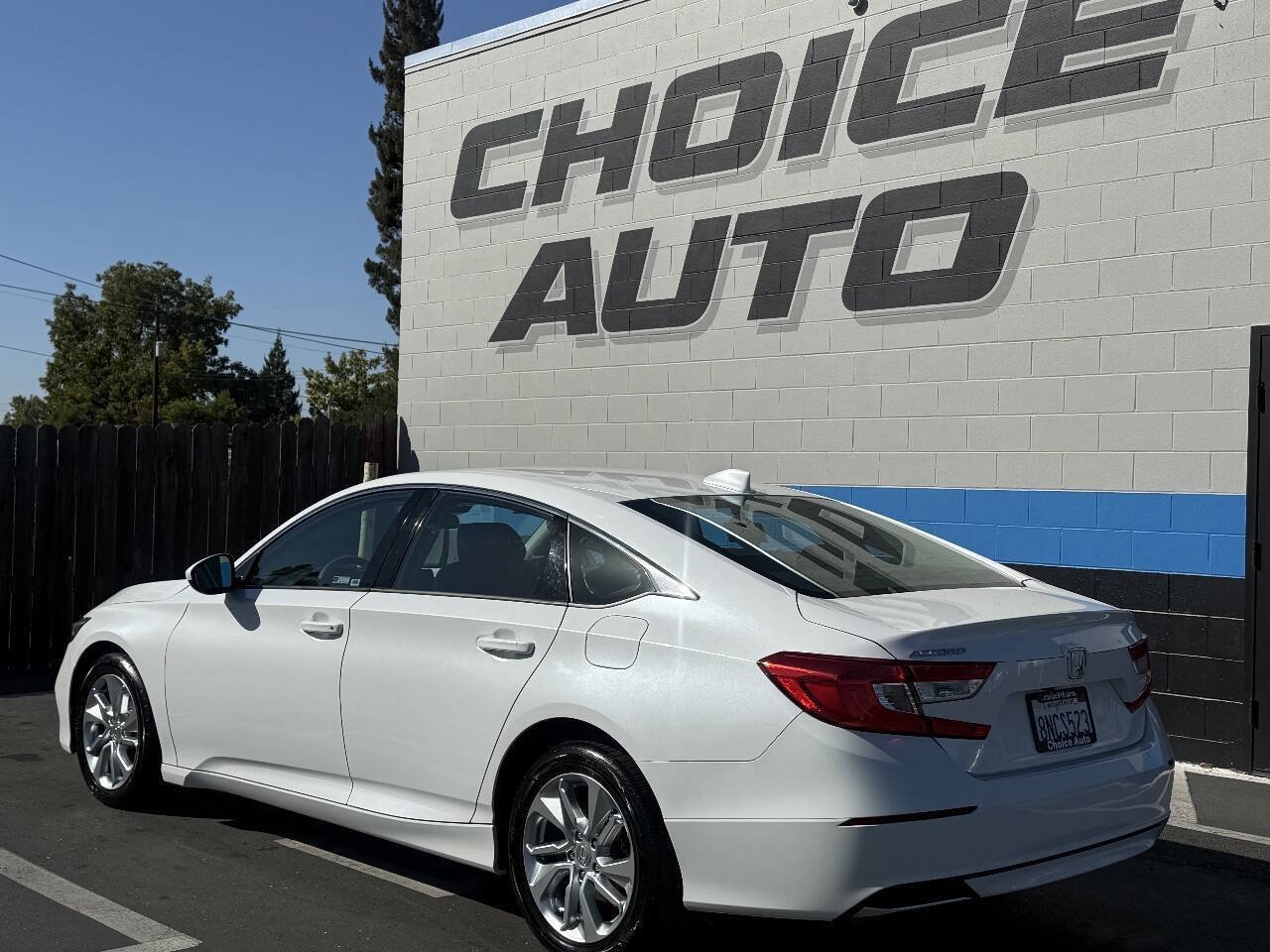 Used 2019 Honda Accord LX image 24