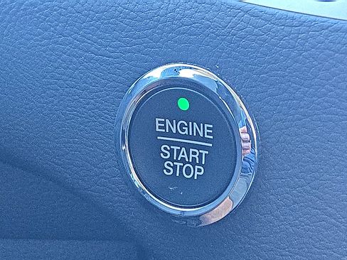 Certified 2024 Ford Edge SEL w/ Convenience Package image 22