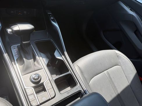 Used 2025 Kia Sorento S w/ Panoramic Sunroof Package FWD image 33