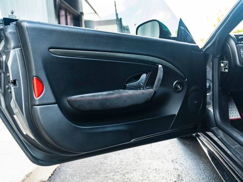 Used 2017 Maserati GranTurismo Sport RWD image 33
