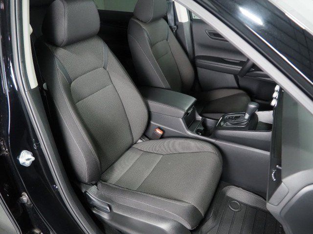 Used 2024 Honda CR-V EX image 2