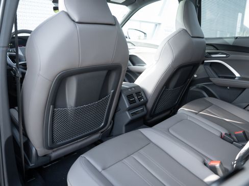 New 2025 Audi Q5 Premium Plus image 19