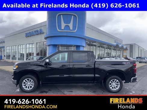 Used 2022 Chevrolet Silverado 1500 LT image 1