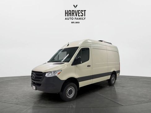 Used 2022 Mercedes-Benz Sprinter 2500 image 1