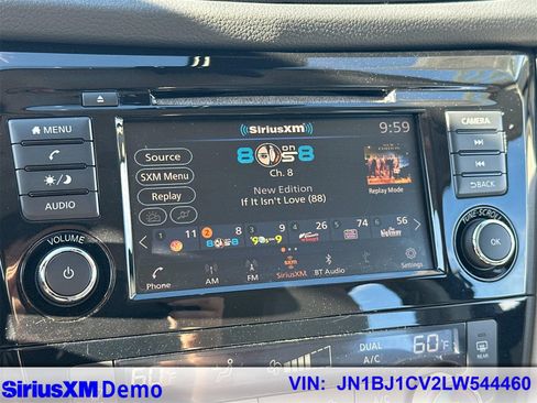 Used 2020 Nissan Rogue Sport SV image 33